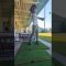 ひたすらビジネスゾーンの練習をするのさ😁#ゴルフ女子 #ゴルフ #ゴルフスイング #shortvideo #golf #golfswing